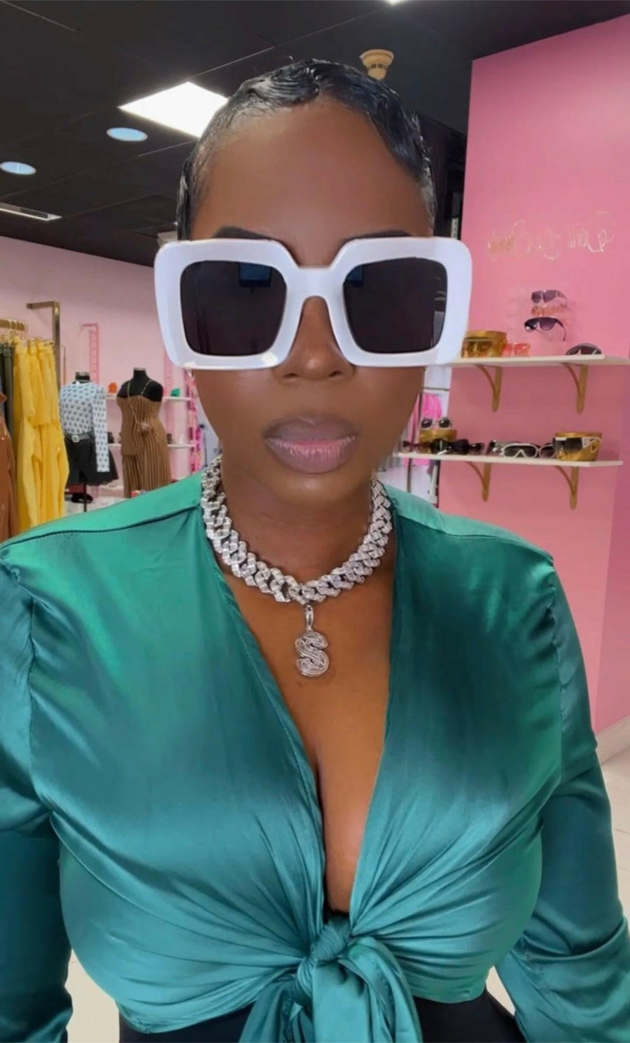 Boss babe sunglasses - Fashion Dollz Boutique